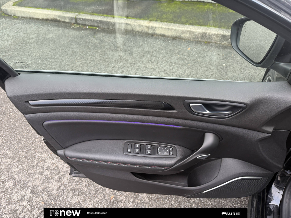 Acheter Renault Megane 4 Mégane IV Berline Blue dCi 115 EDC - 21B R.S. Line 5p occasion dans les concessions du Groupe Faurie