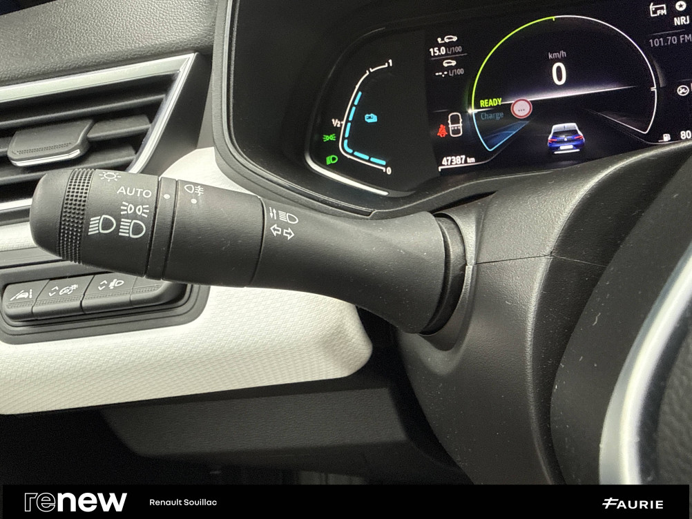 Acheter Renault Clio 5 Clio E-Tech 140 - 21N Limited 5p occasion dans les concessions du Groupe Faurie