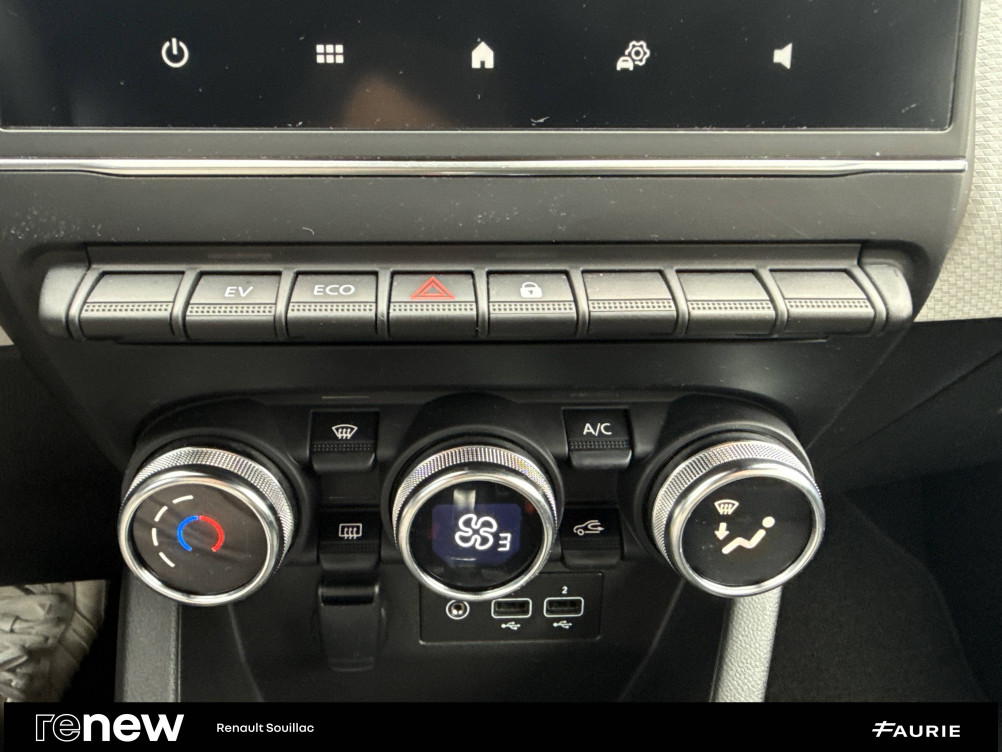 Acheter Renault Clio 5 Clio E-Tech 140 - 21N Limited 5p occasion dans les concessions du Groupe Faurie