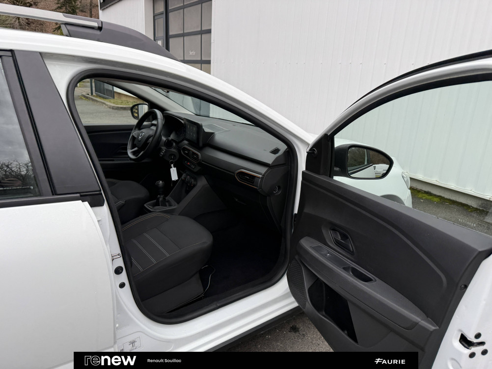 Acheter Dacia Sandero Sandero TCe 90 - 22 Stepway Essentiel 5p occasion dans les concessions du Groupe Faurie