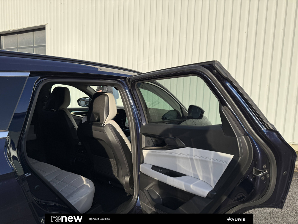 Acheter Renault Espace 6 Espace E-Tech full hybrid 200 GSR2 Iconic 5p occasion dans les concessions du Groupe Faurie