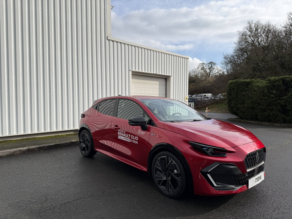 Acheter Renault Clio 6 Clio E-Tech full hybrid 160 ch esprit Alpine 5p neuf dans les concessions du Groupe Faurie