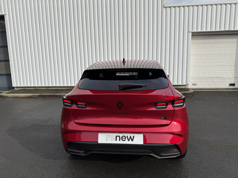 Acheter Renault Clio 6 Clio E-Tech full hybrid 160 ch esprit Alpine 5p neuf dans les concessions du Groupe Faurie