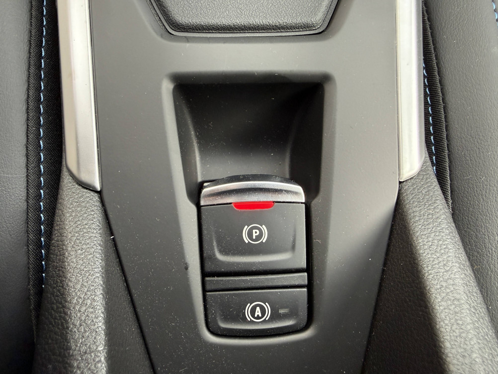 Acheter Renault Clio 6 Clio E-Tech full hybrid 160 ch esprit Alpine 5p neuf dans les concessions du Groupe Faurie