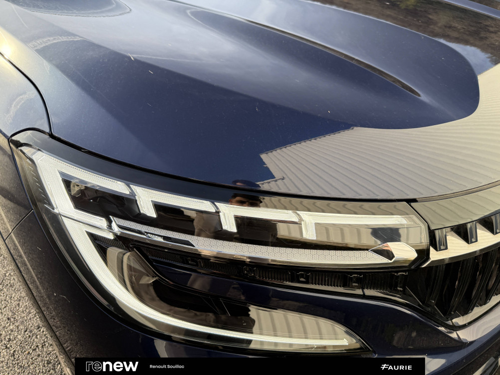 Acheter Renault Espace 6 Espace E-Tech full hybrid 200 GSR2 Iconic 5p occasion dans les concessions du Groupe Faurie