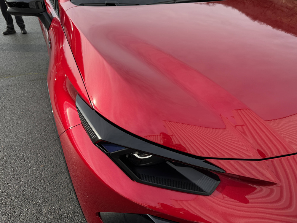 Acheter Renault Clio 6 Clio E-Tech full hybrid 160 ch esprit Alpine 5p neuf dans les concessions du Groupe Faurie