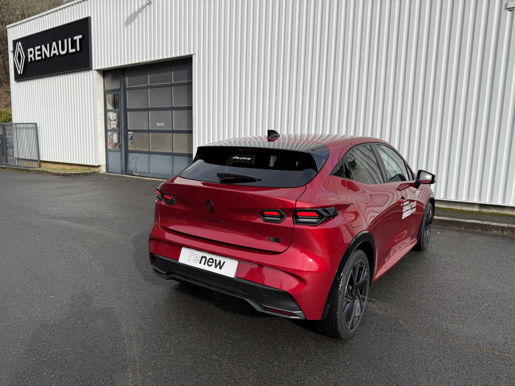 Acheter Renault Clio 6 Clio E-Tech full hybrid 160 ch esprit Alpine 5p neuf dans les concessions du Groupe Faurie