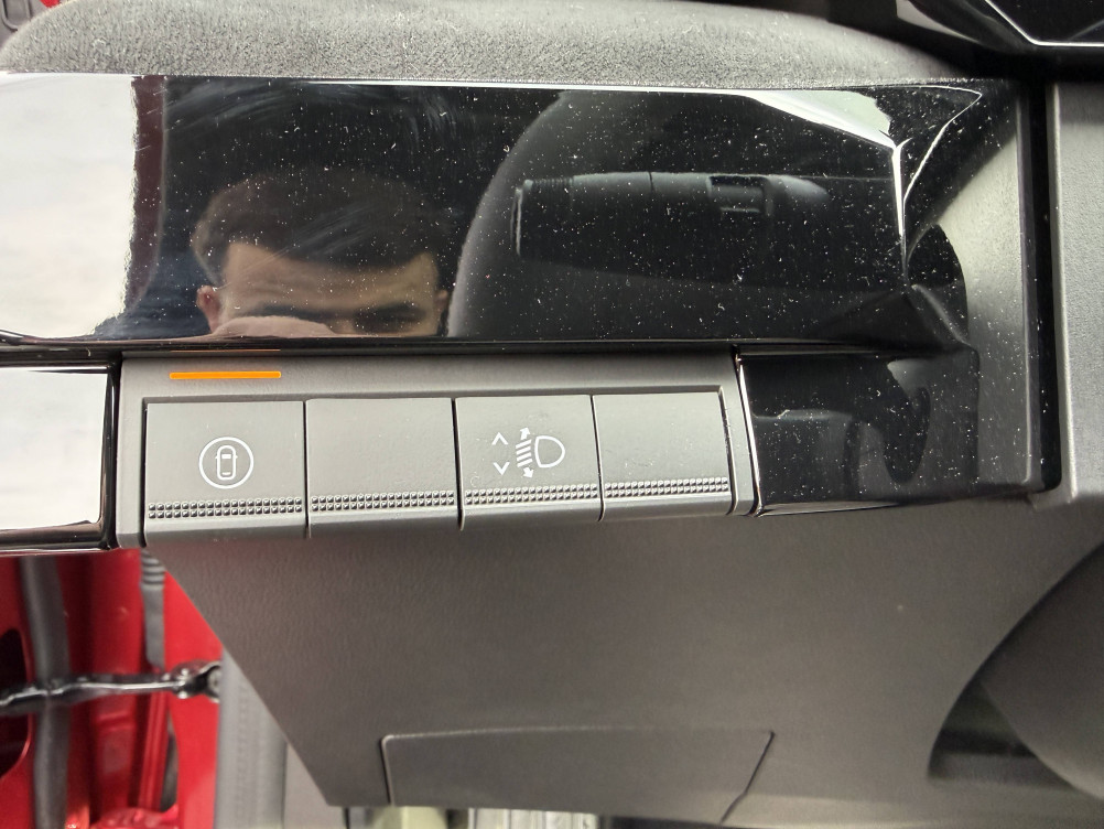 Acheter Renault Clio 6 Clio E-Tech full hybrid 160 ch esprit Alpine 5p neuf dans les concessions du Groupe Faurie