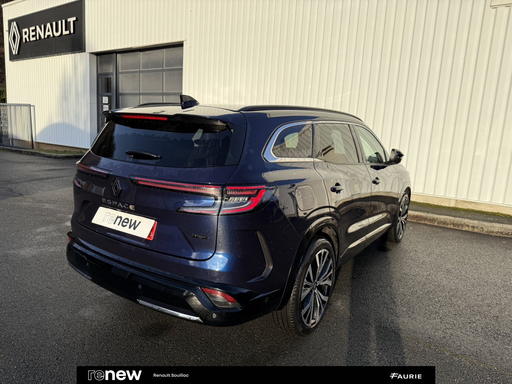 Acheter Renault Espace 6 Espace E-Tech full hybrid 200 GSR2 Iconic 5p occasion dans les concessions du Groupe Faurie