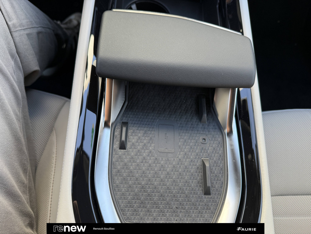 Acheter Renault Espace 6 Espace E-Tech full hybrid 200 GSR2 Iconic 5p occasion dans les concessions du Groupe Faurie