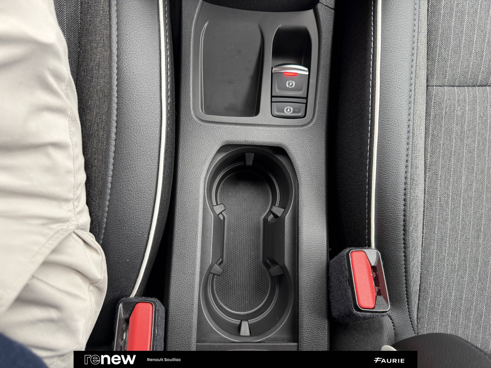 Acheter Renault Clio 5 Clio E-Tech 140 - 21N Intens 5p occasion dans les concessions du Groupe Faurie