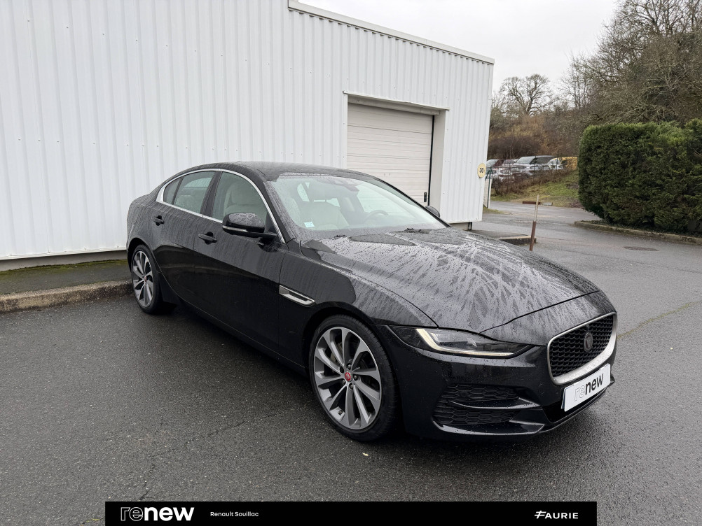Acheter Jaguar XE XE D180 BVA R-Dynamic S 4p occasion dans les concessions du Groupe Faurie