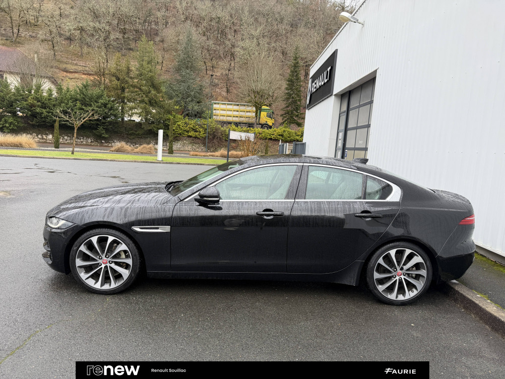 Acheter Jaguar XE XE D180 BVA R-Dynamic S 4p occasion dans les concessions du Groupe Faurie