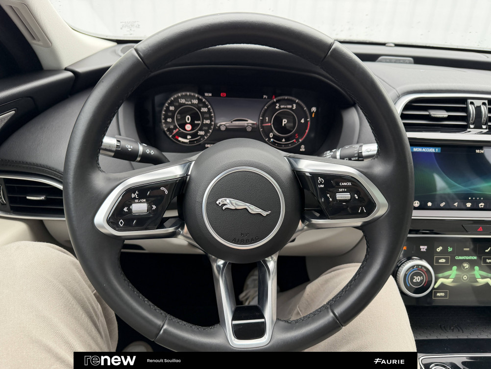 Acheter Jaguar XE XE D180 BVA R-Dynamic S 4p occasion dans les concessions du Groupe Faurie