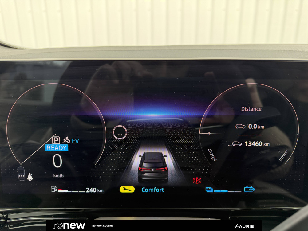 Acheter Renault Espace 6 Espace E-Tech hybrid 200 Iconic 5p occasion dans les concessions du Groupe Faurie