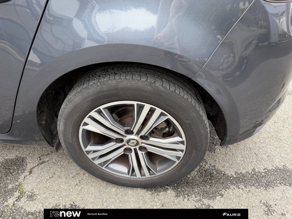 Acheter Renault Megane 4 Mégane IV Berline TCe 140 EDC FAP - 21N Intens 5p occasion dans les concessions du Groupe Faurie