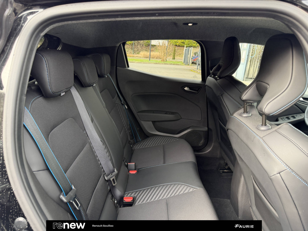 Acheter Renault Clio 5 Clio E-Tech full hybrid 145 Esprit Alpine 5p occasion dans les concessions du Groupe Faurie