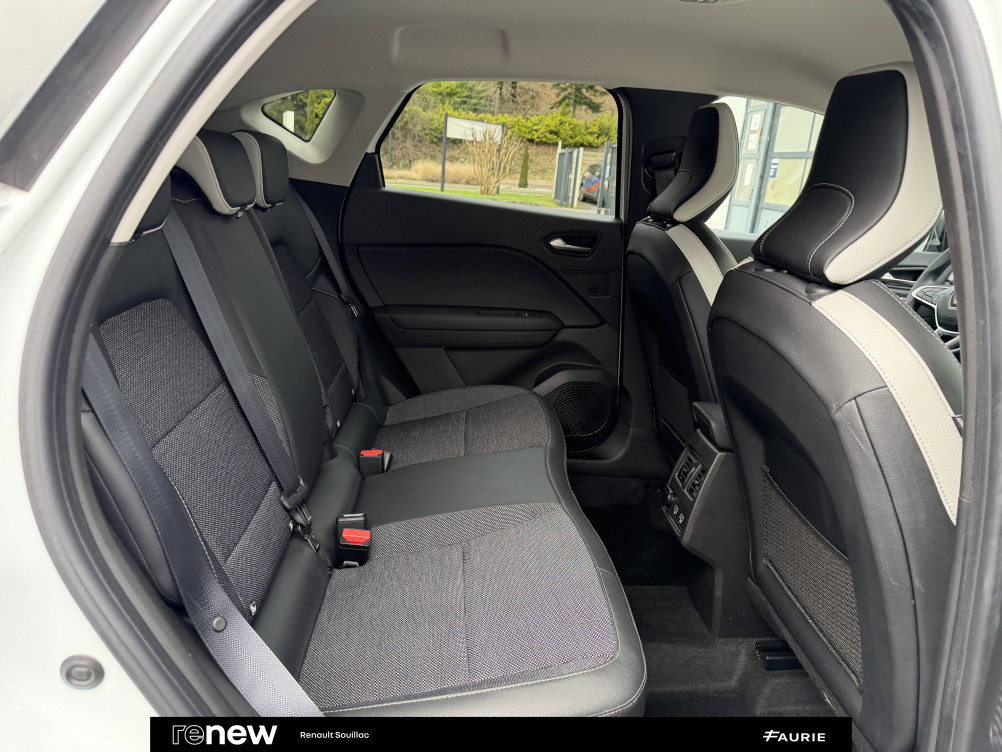 Acheter Renault Captur 2 Captur E-Tech 145 - 21 Intens 5p occasion dans les concessions du Groupe Faurie