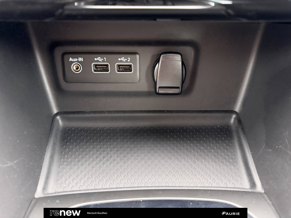 Acheter Renault Megane 4 Mégane IV Berline TCe 140 EDC FAP - 21N Intens 5p occasion dans les concessions du Groupe Faurie