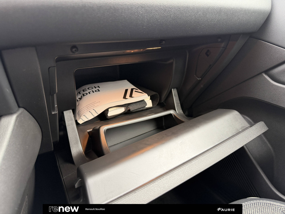 Acheter Renault Captur 2 Captur E-Tech 145 - 21 Intens 5p occasion dans les concessions du Groupe Faurie