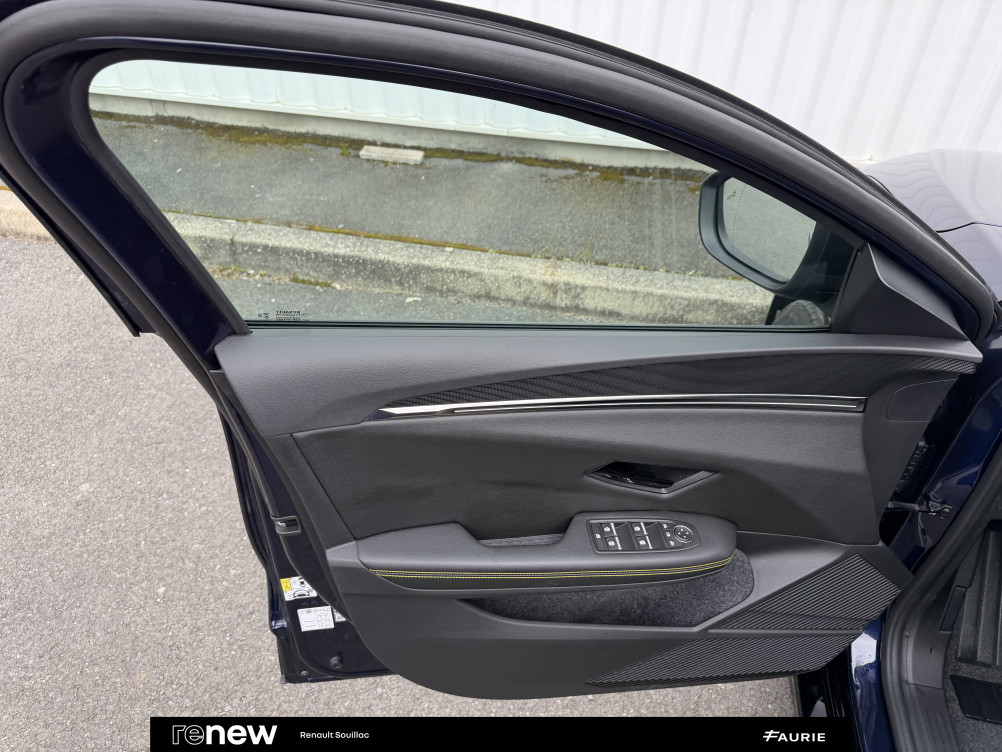 Acheter Renault Megane E-Tech Megane E-Tech 220 ch autonomie confort GSR2 Techno 5p occasion dans les concessions du Groupe Faurie