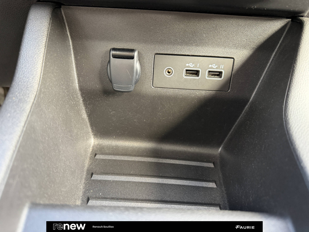 Acheter Renault Clio 5 Clio Blue dCi 100 ch GSR2 Evolution 5p occasion dans les concessions du Groupe Faurie