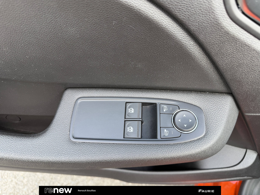 Acheter Renault Clio 5 Clio Blue dCi 100 ch GSR2 Evolution 5p occasion dans les concessions du Groupe Faurie