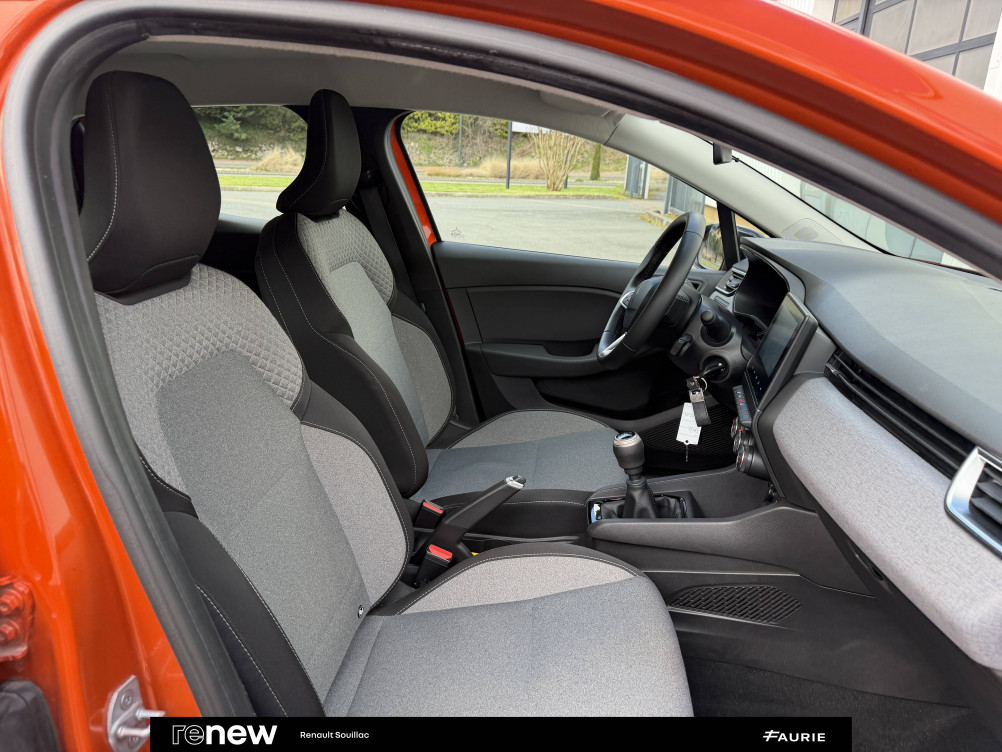 Acheter Renault Clio 5 Clio Blue dCi 100 ch GSR2 Evolution 5p occasion dans les concessions du Groupe Faurie