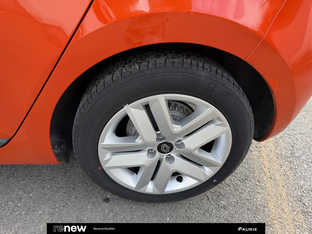 Acheter Renault Clio 5 Clio Blue dCi 100 ch GSR2 Evolution 5p occasion dans les concessions du Groupe Faurie