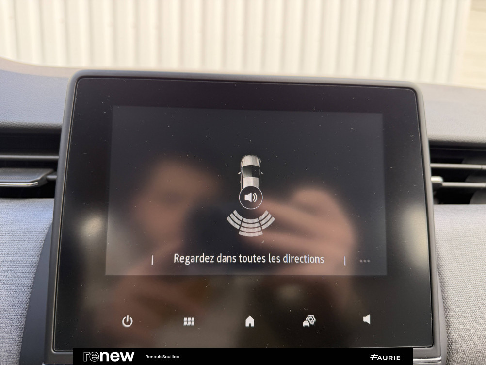 Acheter Renault Clio 5 Clio Blue dCi 100 ch GSR2 Evolution 5p occasion dans les concessions du Groupe Faurie