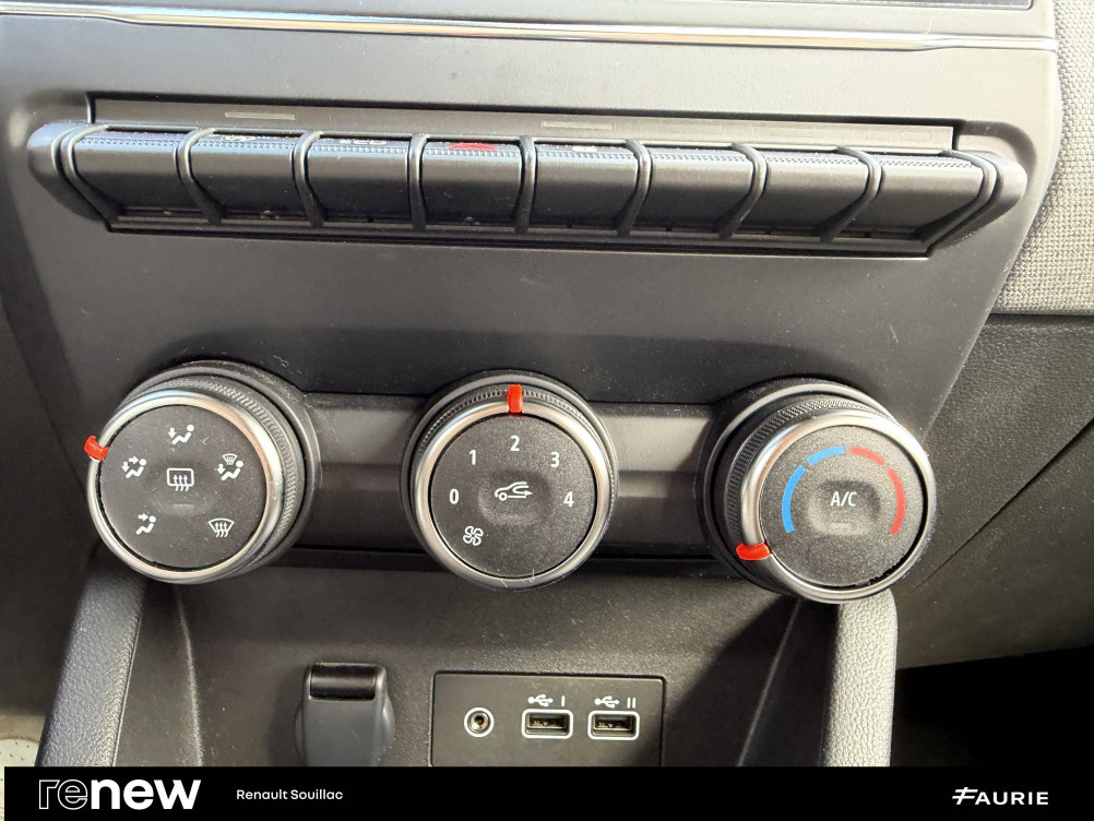 Acheter Renault Clio 5 Clio Blue dCi 100 ch GSR2 Evolution 5p occasion dans les concessions du Groupe Faurie