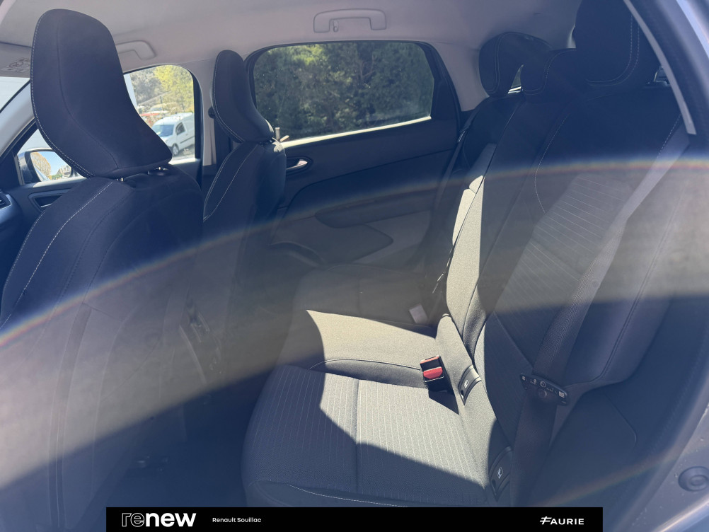 Acheter Renault Arkana Arkana TCe 140 EDC FAP Business 5p occasion dans les concessions du Groupe Faurie