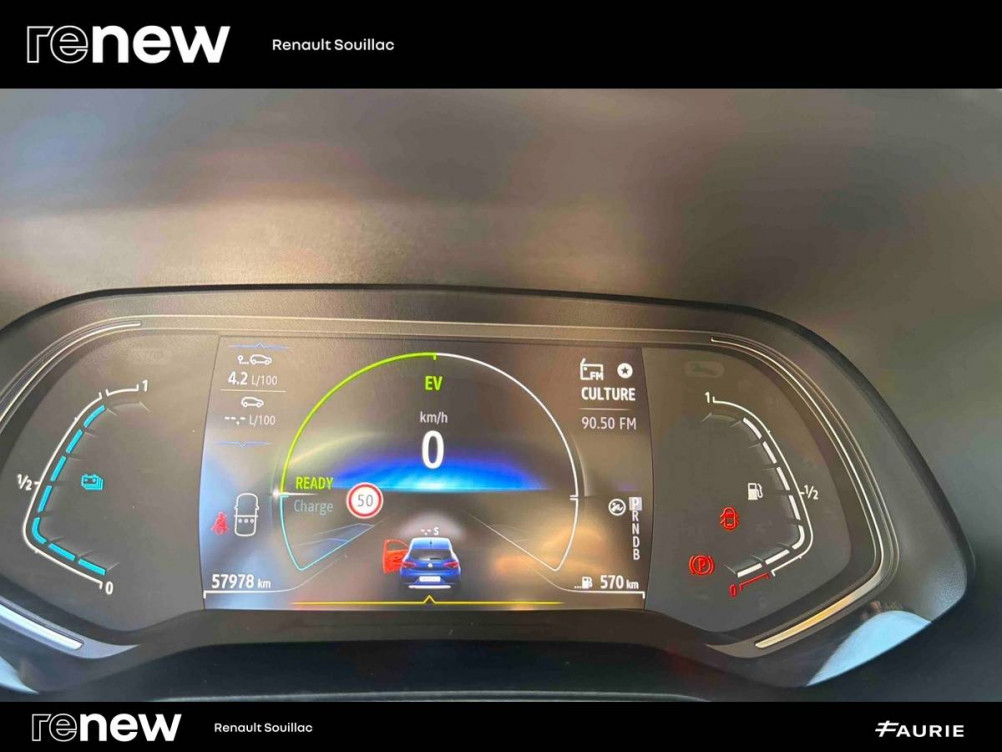Acheter Renault Clio 5 Clio E-Tech full hybrid 145 Evolution 5p occasion dans les concessions du Groupe Faurie