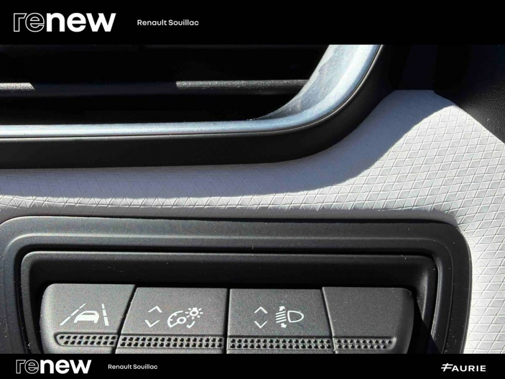 Acheter Renault Clio 5 Clio E-Tech full hybrid 145 Evolution 5p occasion dans les concessions du Groupe Faurie