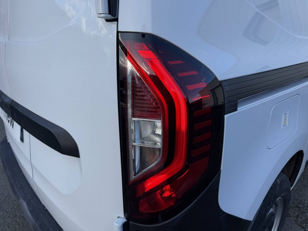 Acheter Renault Kangoo 3 KANGOO VAN BLUE DCI 115 EDC GRAND CONFORT - 22 5p occasion dans les concessions du Groupe Faurie