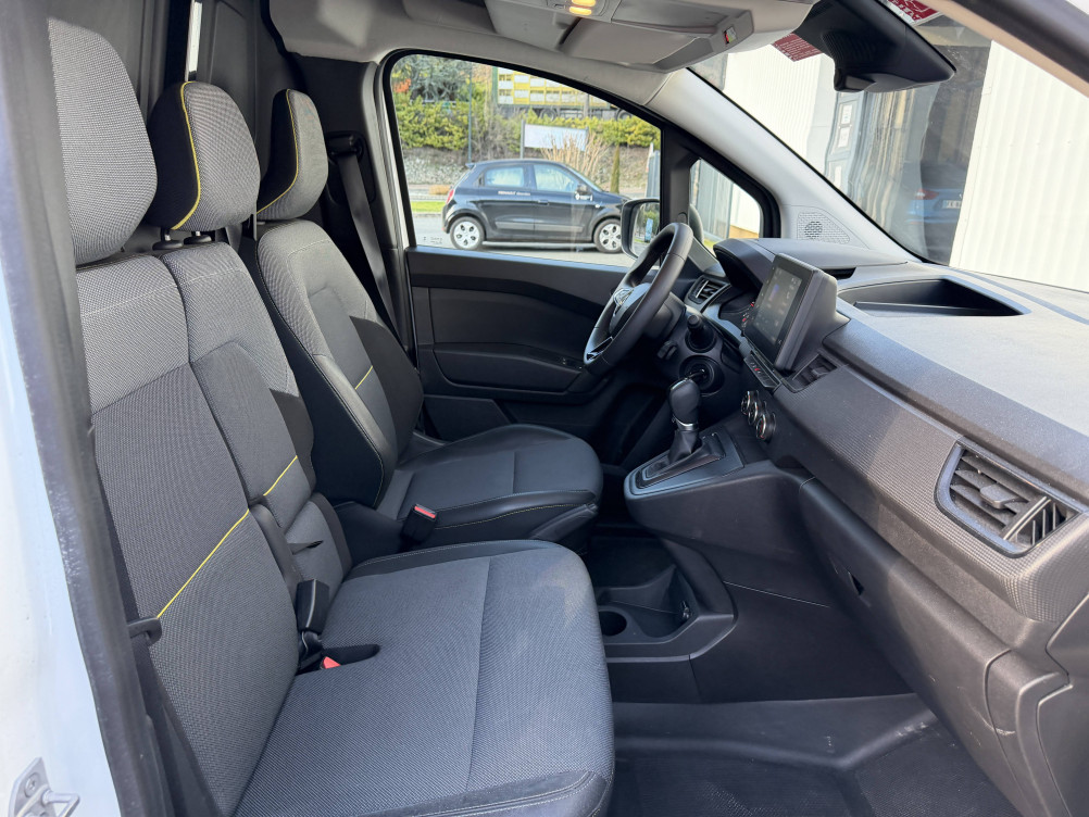 Acheter Renault Kangoo 3 KANGOO VAN BLUE DCI 115 EDC GRAND CONFORT - 22 5p occasion dans les concessions du Groupe Faurie