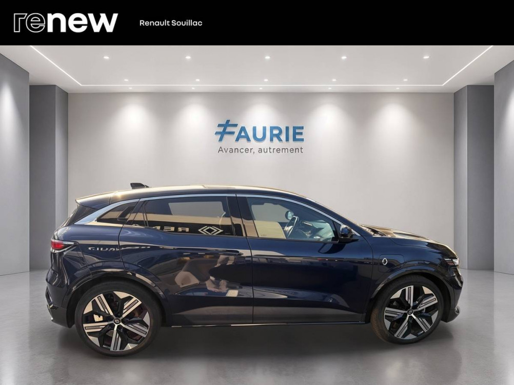 Acheter Renault Megane E-Tech Megane E-Tech EV60 220 ch super charge Iconic 5p occasion dans les concessions du Groupe Faurie