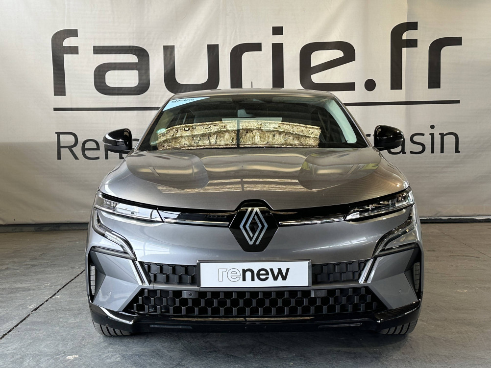 Acheter Renault Megane 5 Megane E-Tech EV40 130ch boost charge Equilibre 5p occasion dans les concessions du Groupe Faurie