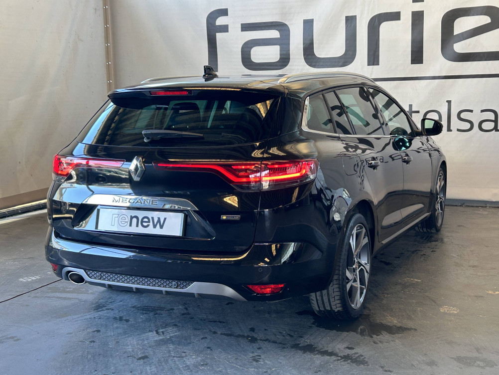 Acheter Renault Megane 4 Mégane IV Estate Blue dCi 115 EDC R.S. Line 5p occasion dans les concessions du Groupe Faurie