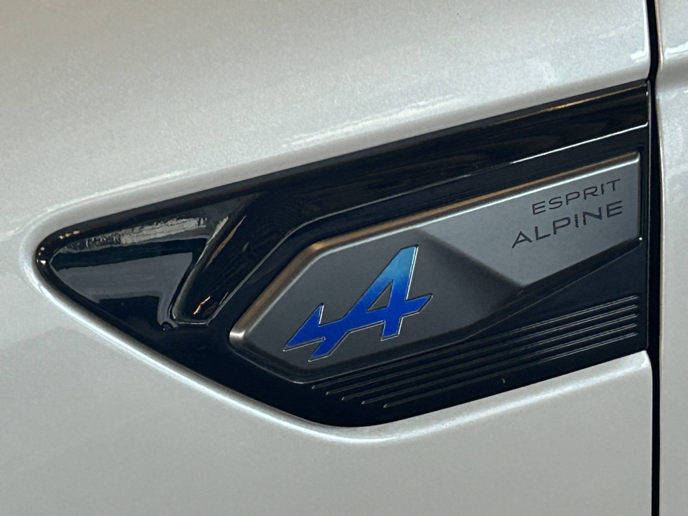 Acheter Renault Arkana Arkana E-Tech 145 - 23 esprit Alpine 5p occasion dans les concessions du Groupe Faurie