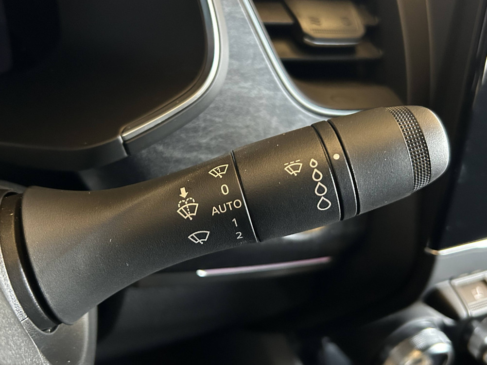 Acheter Renault Arkana Arkana E-Tech 145 - 23 esprit Alpine 5p occasion dans les concessions du Groupe Faurie