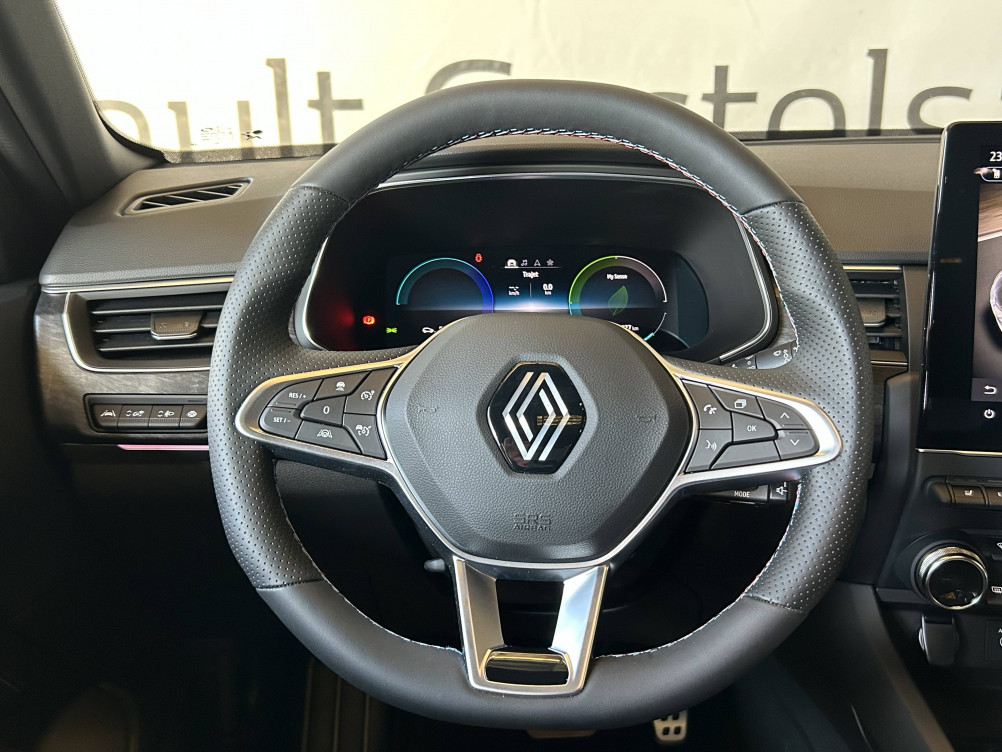 Acheter Renault Arkana Arkana E-Tech 145 - 23 esprit Alpine 5p occasion dans les concessions du Groupe Faurie