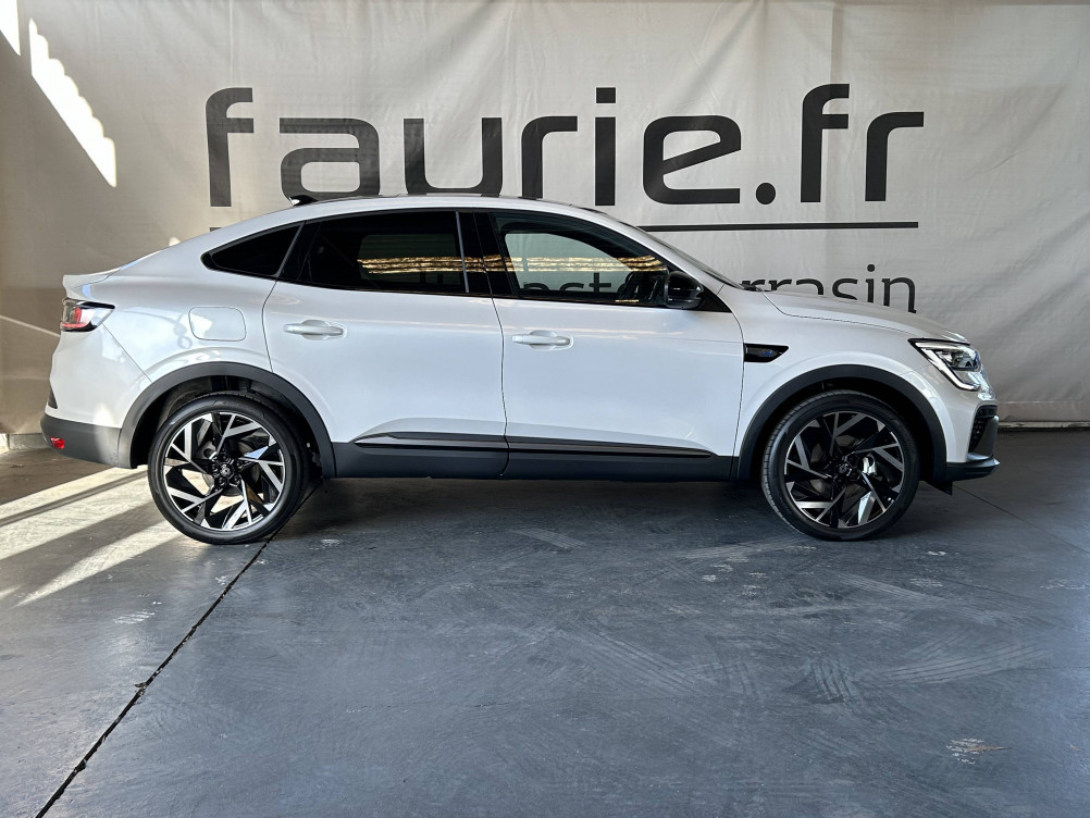 Acheter Renault Arkana Arkana E-Tech 145 - 23 esprit Alpine 5p occasion dans les concessions du Groupe Faurie