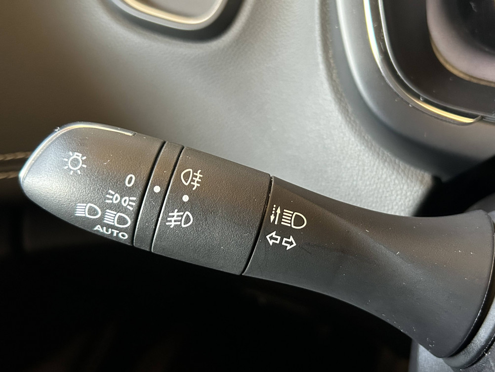 Acheter Renault Grand Scenic 4 Grand Scenic TCe 140 EDC Techno 5p occasion dans les concessions du Groupe Faurie