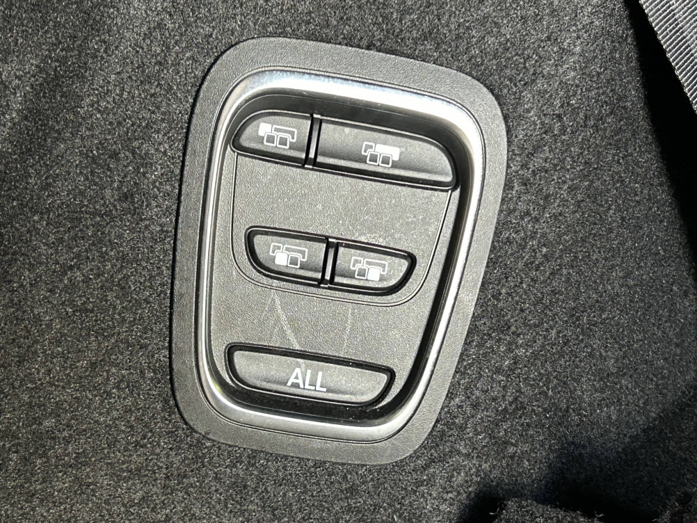 Acheter Renault Grand Scenic 4 Grand Scenic TCe 140 EDC Techno 5p occasion dans les concessions du Groupe Faurie