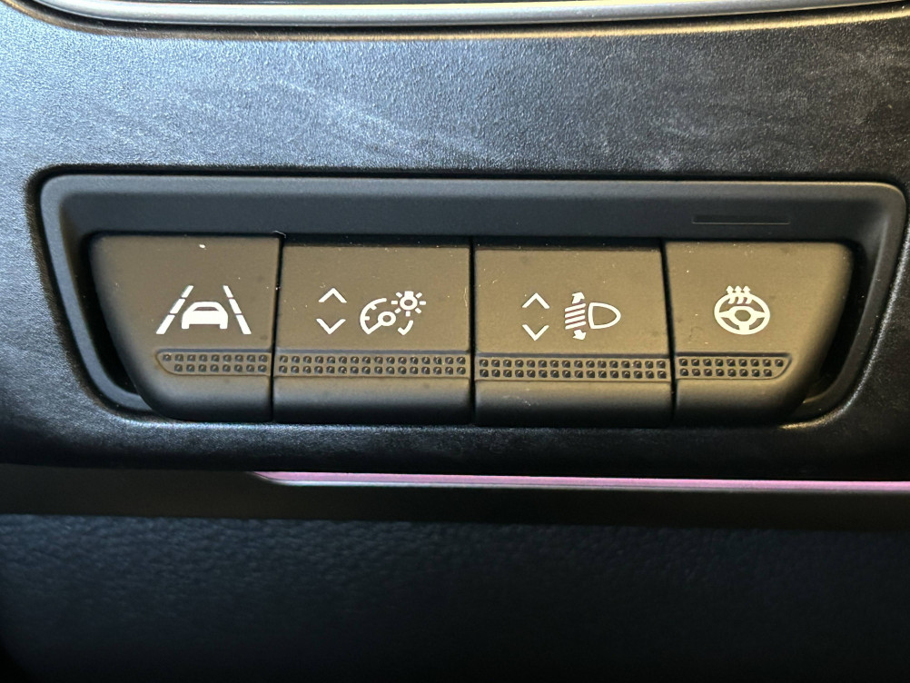 Acheter Renault Arkana Arkana E-Tech 145 - 23 esprit Alpine 5p occasion dans les concessions du Groupe Faurie