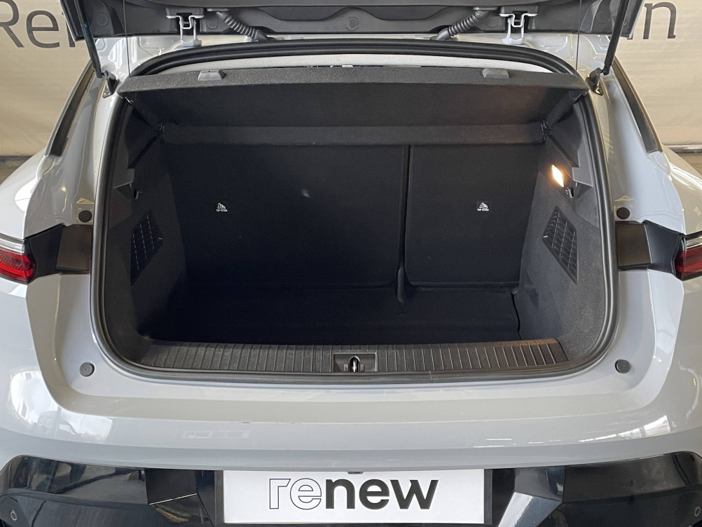 Acheter Renault Megane E-Tech Megane E-Tech EV40 130ch standard charge Equilibre 5p occasion dans les concessions du Groupe Faurie