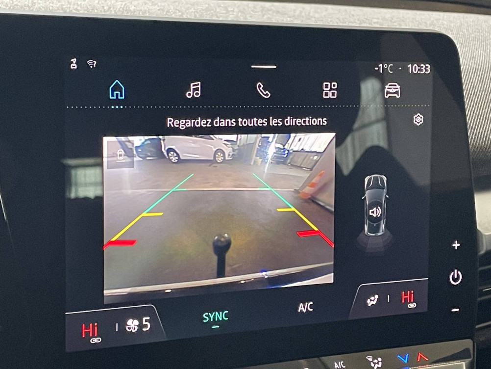Acheter Renault Megane E-Tech Megane E-Tech EV40 130ch standard charge Equilibre 5p occasion dans les concessions du Groupe Faurie