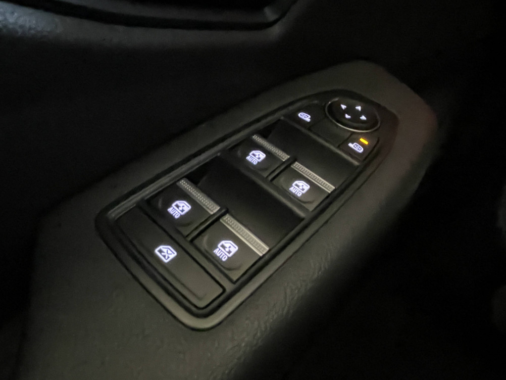 Acheter Renault Megane E-Tech Megane E-Tech EV40 130ch standard charge Equilibre 5p occasion dans les concessions du Groupe Faurie