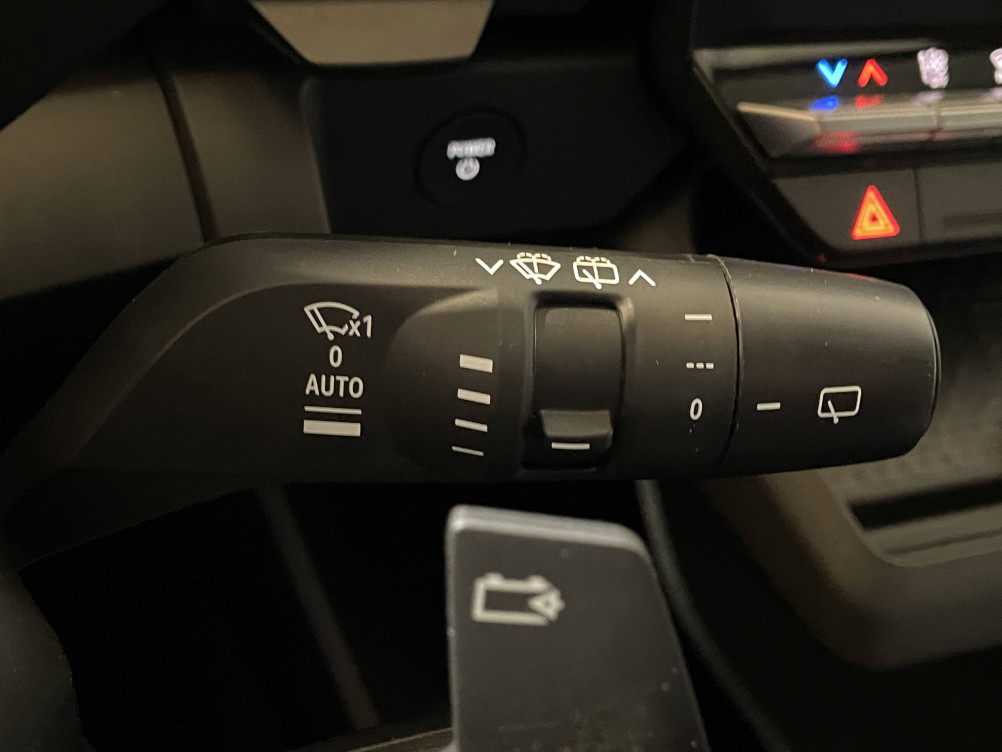 Acheter Renault Megane E-Tech Megane E-Tech EV40 130ch standard charge Equilibre 5p occasion dans les concessions du Groupe Faurie